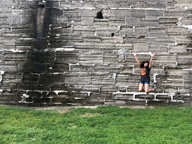 4F54D1F3-70B9-44B0-8CDE-A2E8BF9090BC